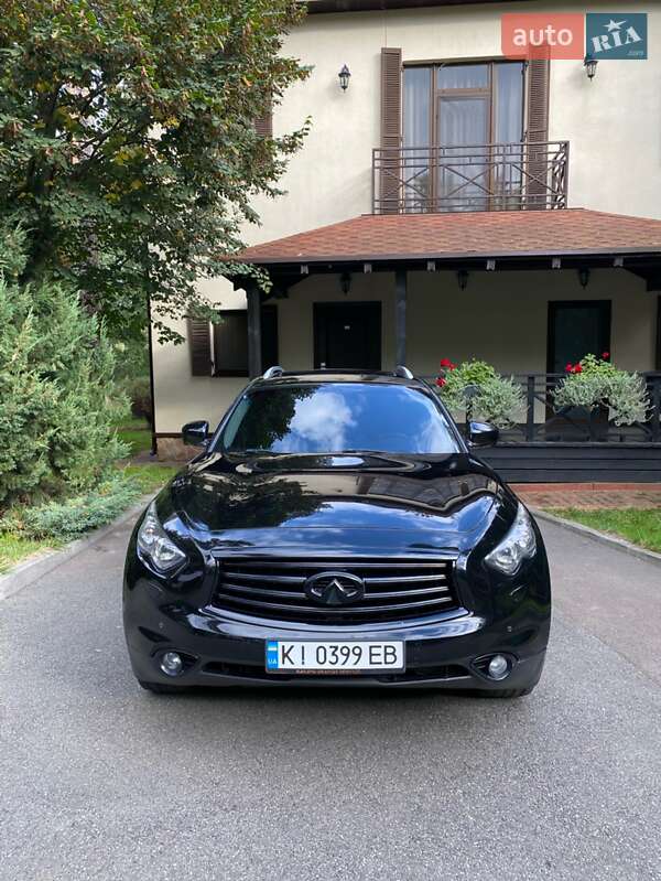 Infiniti Fx 37 (2012)