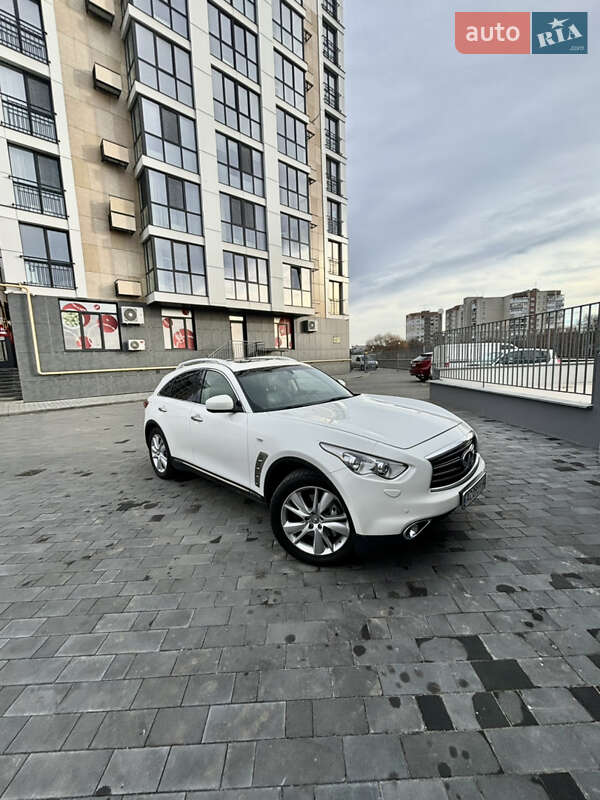 Infiniti Fx 37 (2012)