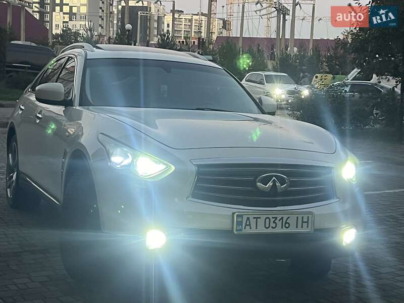 Infiniti Fx 37 (2011)