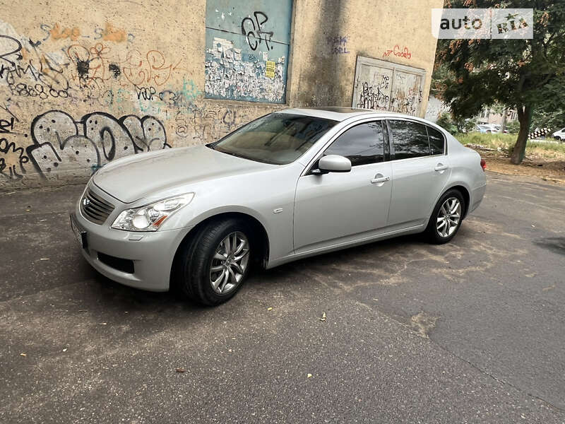 Infiniti G35 (2008)