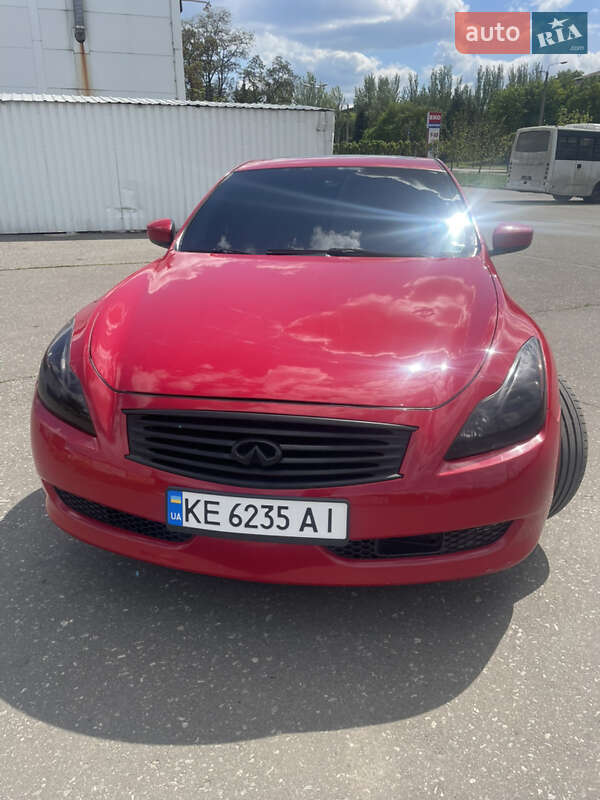 Infiniti G37 (2008)