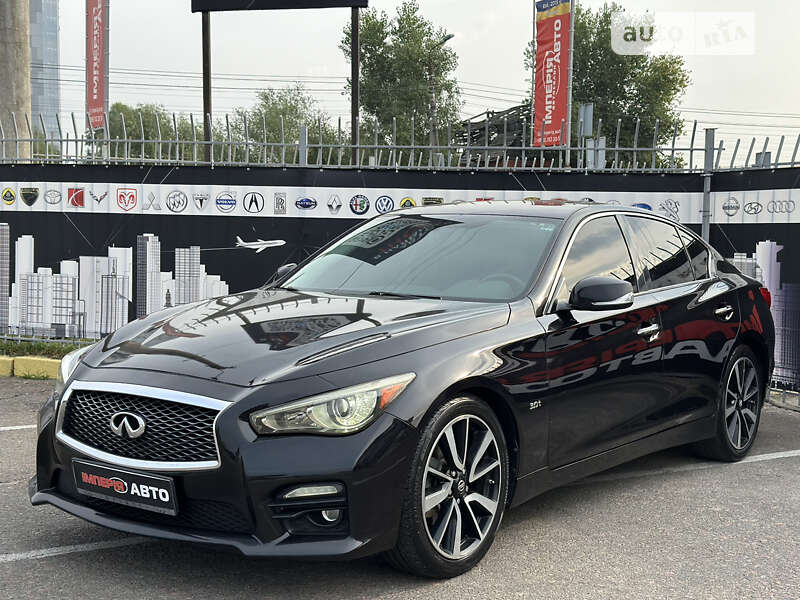 Infiniti Q50 (2016)