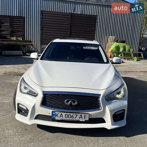 Infiniti Q50 (2016)