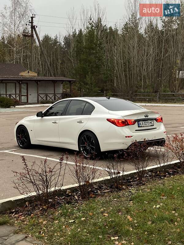 Infiniti Q50 (2016)