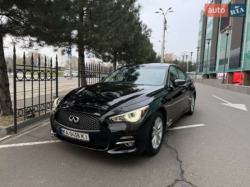 Infiniti Q50 (2016)