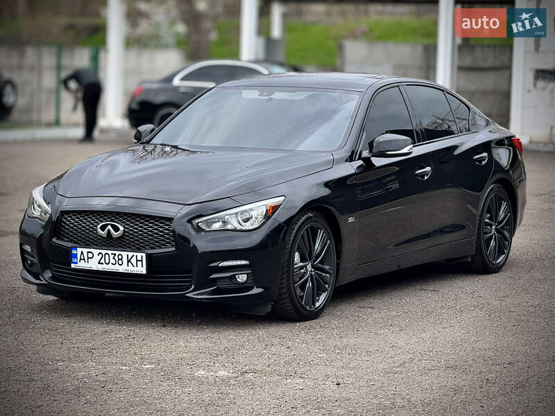 Infiniti Q50 (2016)