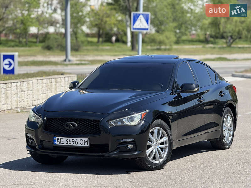 Infiniti Q50 (2016)