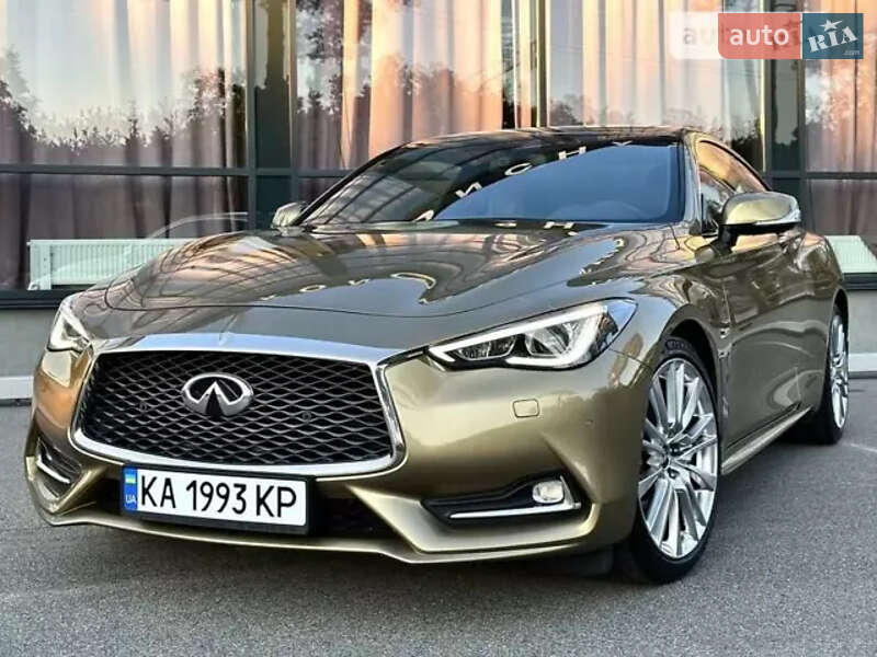 Infiniti Q60 (2017)