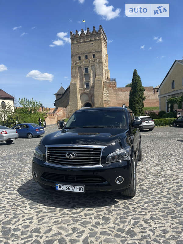 Infiniti Qx56 (2010)