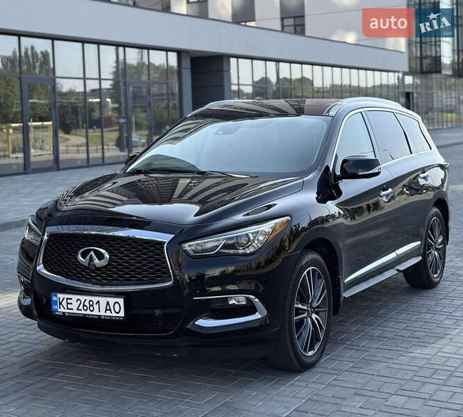 Infiniti Qx60 (2020)