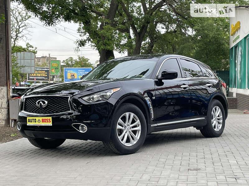 Infiniti Qx70 (2016)