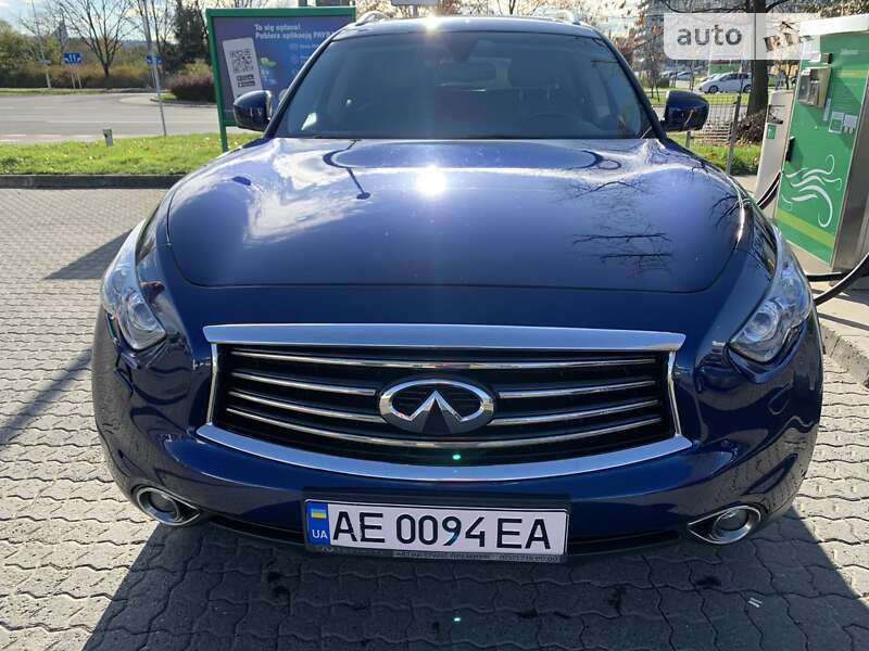 Infiniti Qx70 (2016)