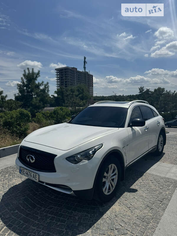 Infiniti Qx70 (2014)