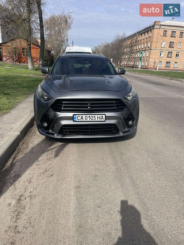 Infiniti Qx70 (2016)