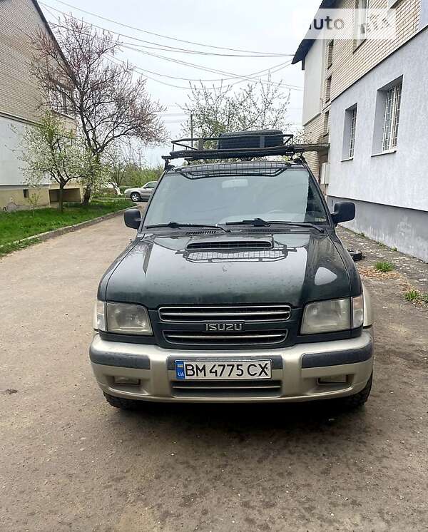 Isuzu Trooper (2000)
