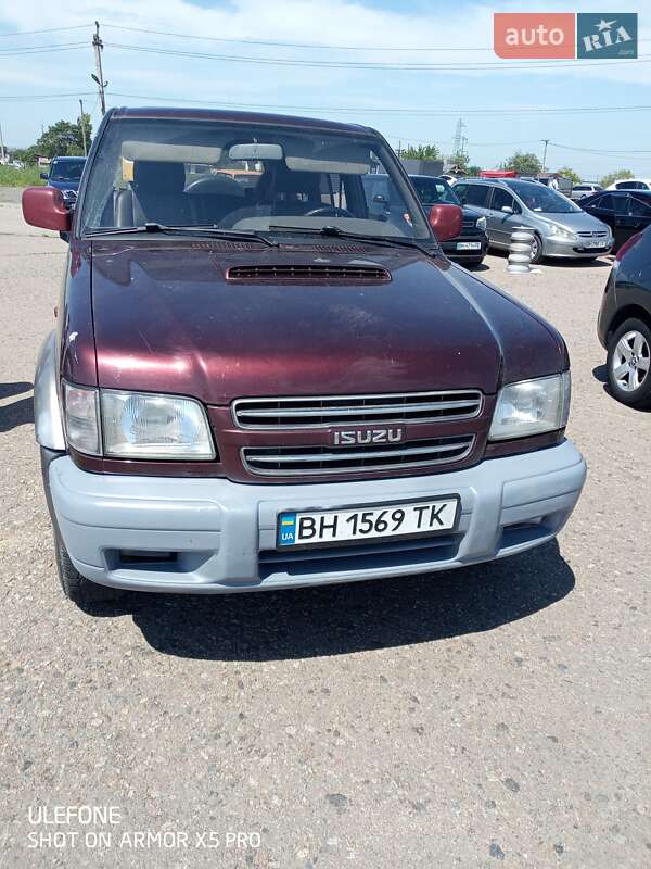 Isuzu Trooper (2002)