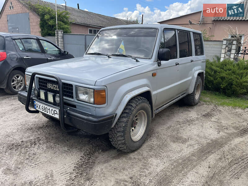 Isuzu Trooper (1987)