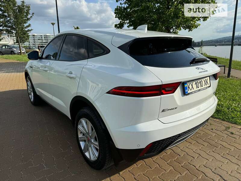 Jaguar E-pace (2018)
