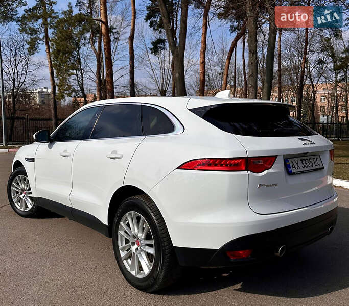 Jaguar F-pace (2016)