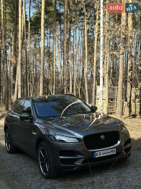 Jaguar F-pace (2017)