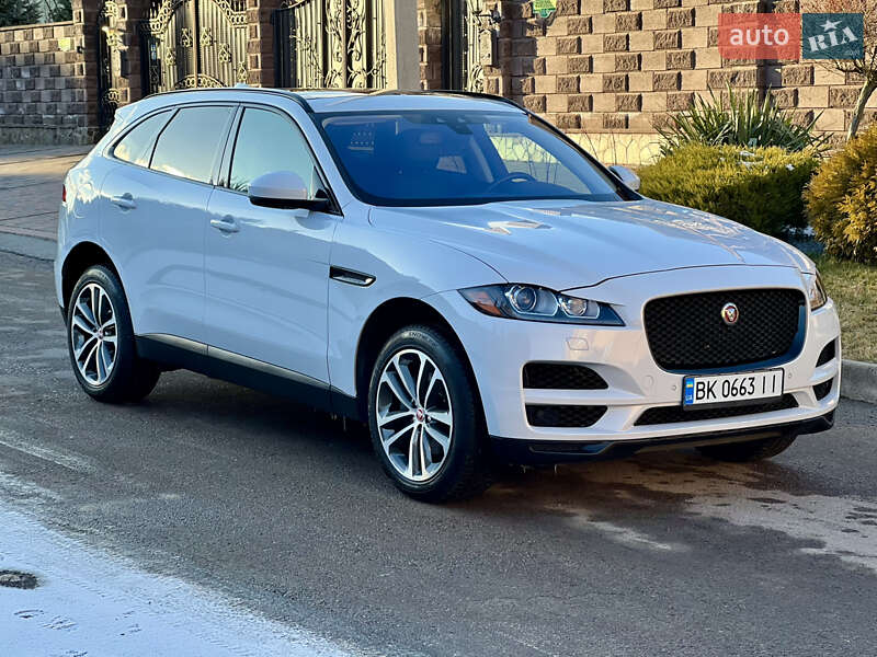 Jaguar F-pace (2016)