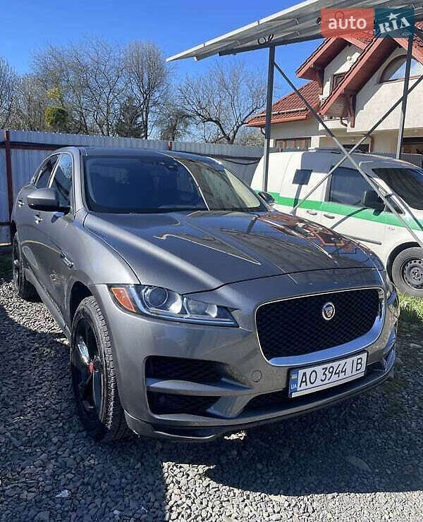Jaguar F-pace (2017)