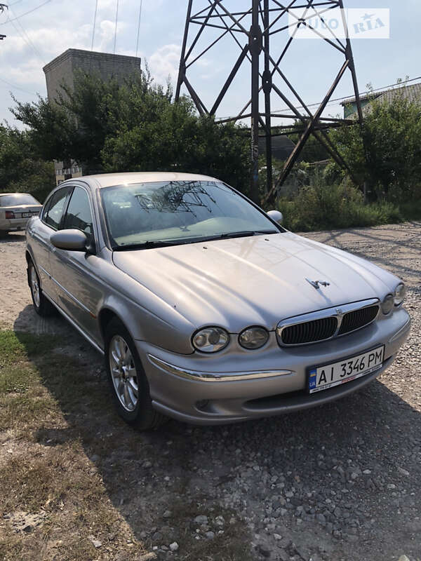 Jaguar X-type (2003)