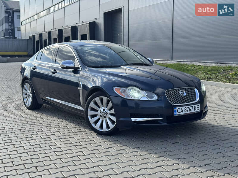 Jaguar Xf (2008)