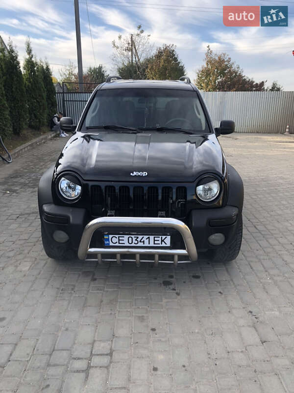 Jeep Cherokee (2003)