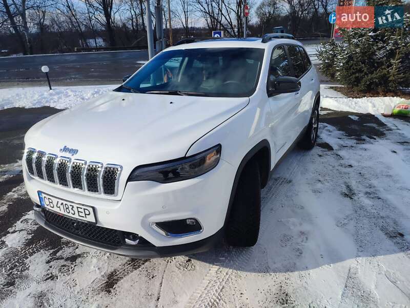 Jeep Cherokee (2022)