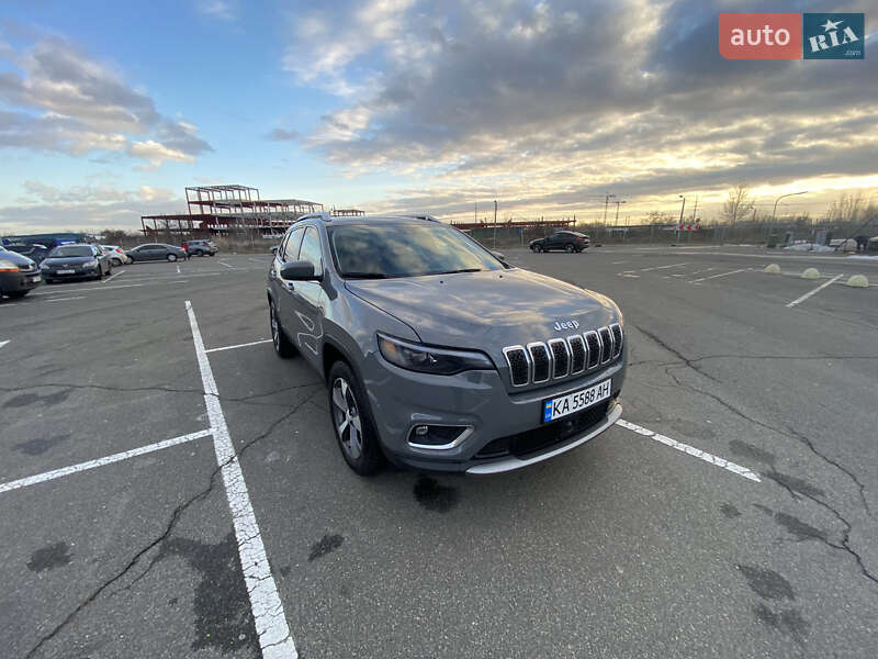 Jeep Cherokee (2021)