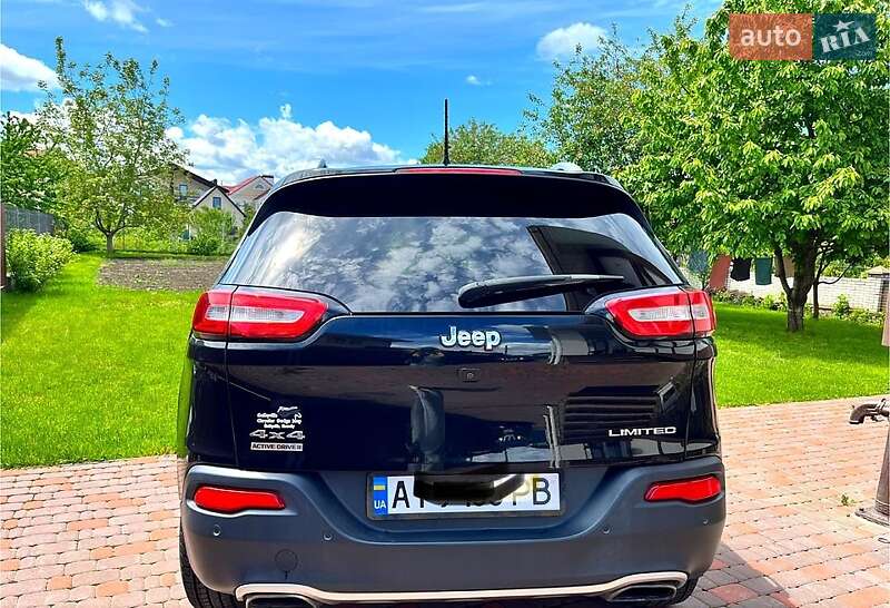 Jeep Cherokee (2017)