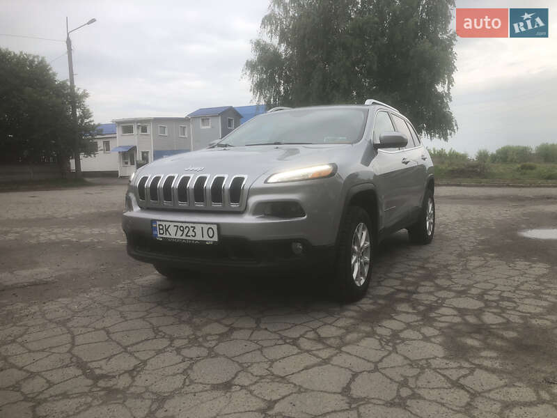 Jeep Cherokee (2013)