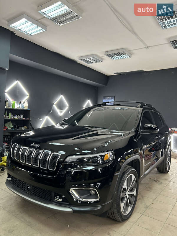 Jeep Cherokee (2022)