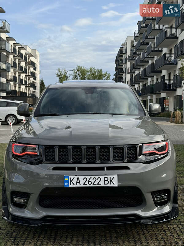 Jeep Grand cherokee (2020)