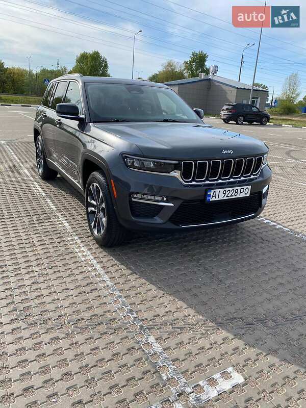 Jeep Grand cherokee (2023)