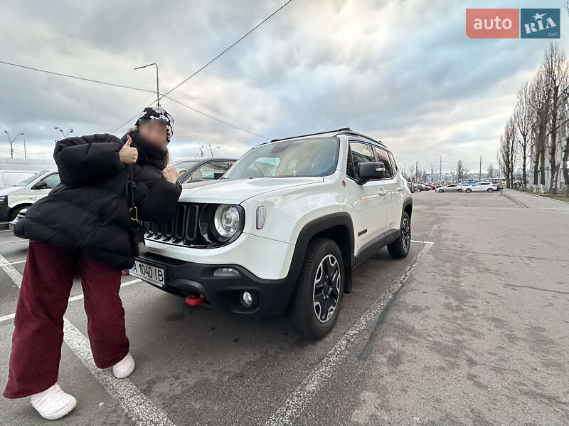 Jeep Renegade (2015)