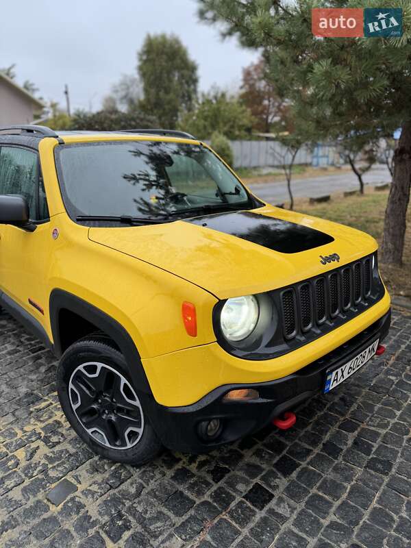 Jeep Renegade (2015)