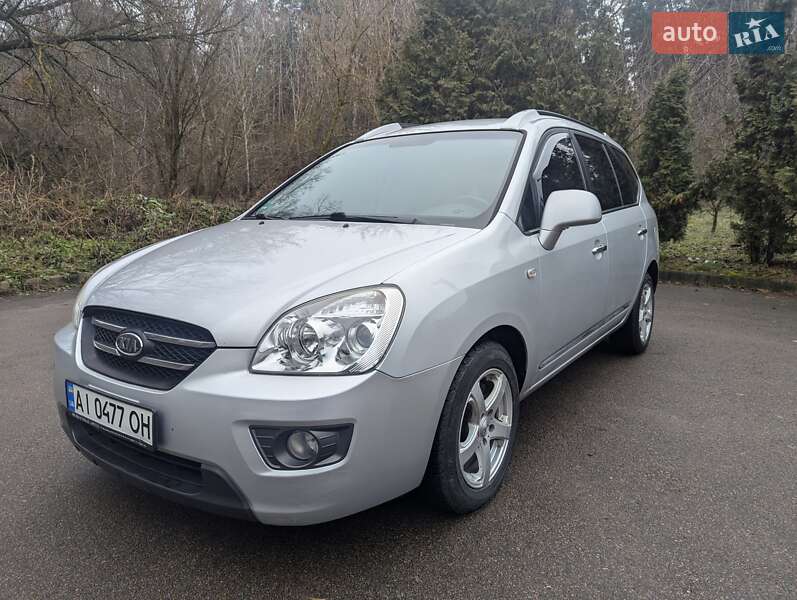 Kia Carens (2009)