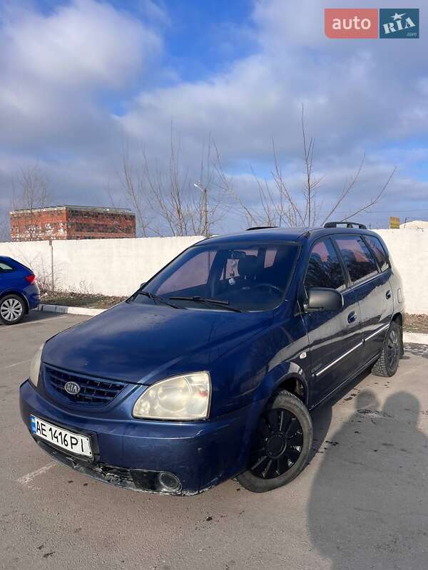 Kia Carens (2004)