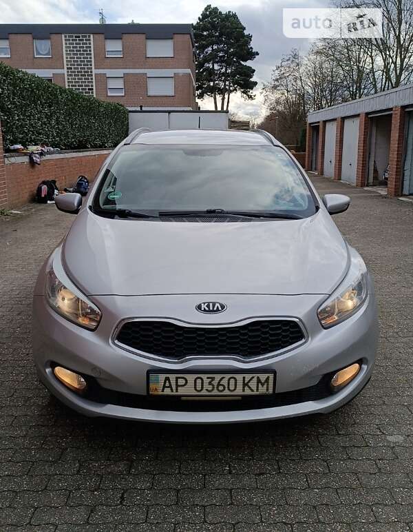 Kia Ceed (2012)
