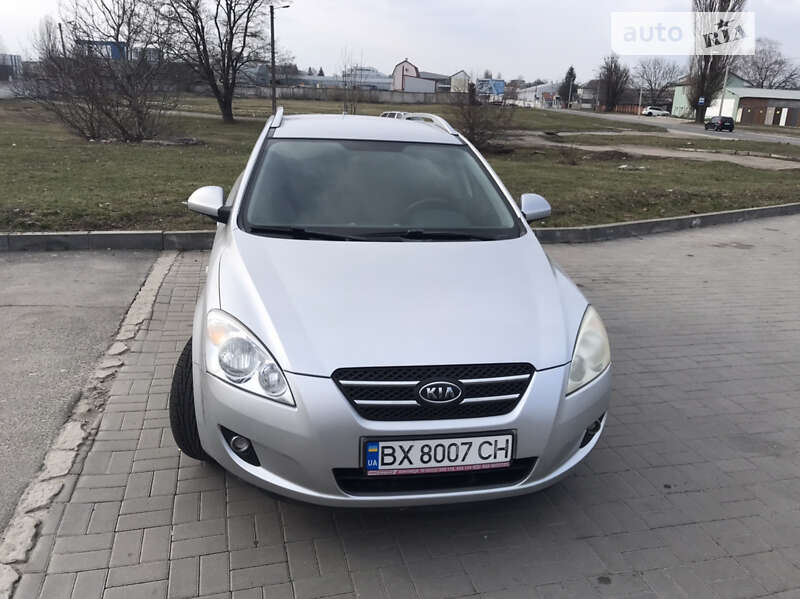 Kia Ceed (2008)
