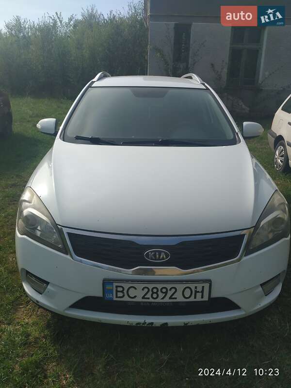 Kia Ceed (2009)