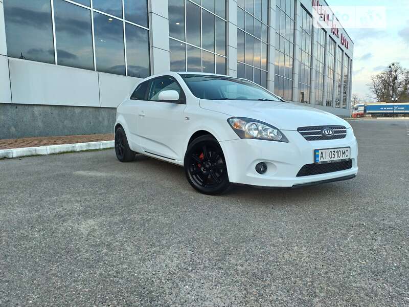 Kia Ceed (2009)