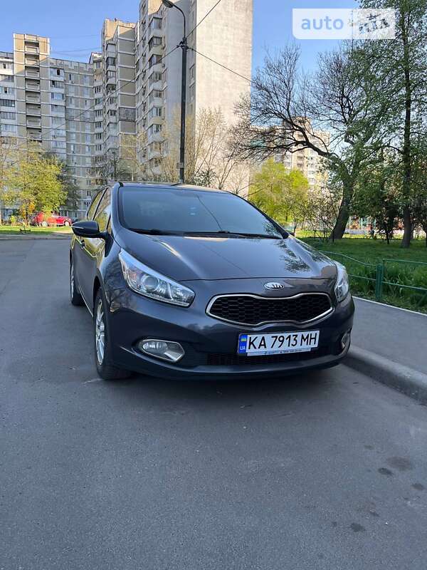 Kia Ceed (2013)