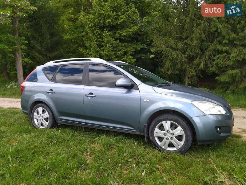 Kia Ceed (2007)