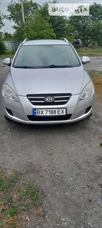 Kia Ceed (2009)