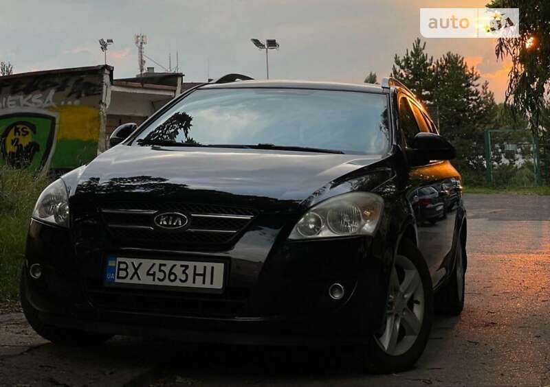 Kia Ceed (2008)