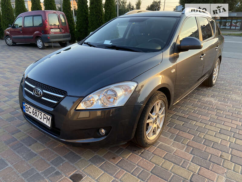 Kia Ceed (2008)