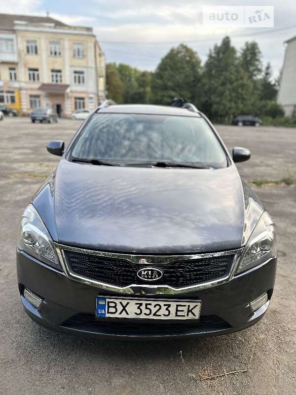 Kia Cee'd (2009)